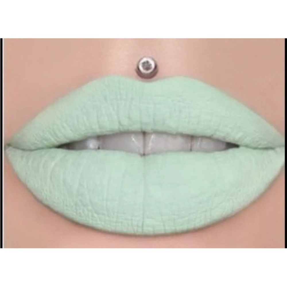 Jeffree Star HIGH SOCIETY Velour Liquid Lipstick. New in box.